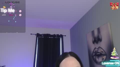 Tia Bella online show from 11.30.25