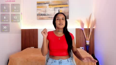 Snapshot of tiana_glow chatting on 05.30.26 tihana online show from 05.30.26