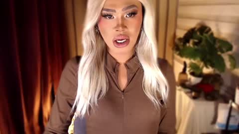 Snapshot of tiara_perezx chatting on 02.21.26 Sam online show from 02.21.26