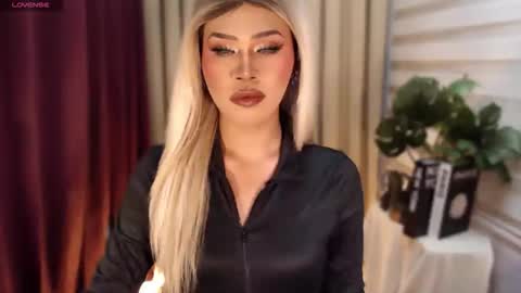 Snapshot of tiara_perezx chatting on 03.04.26 Sam online show from 03.04.26