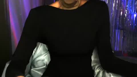 Tiara online show from 02.06.25