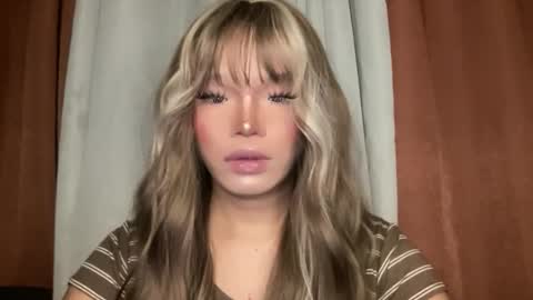 Ms. Tiara online show from 04.14.26