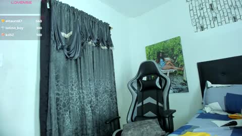 Snapshot of tifanny_fiire chatting on 03.10.25 leidy online show from 03.10.25