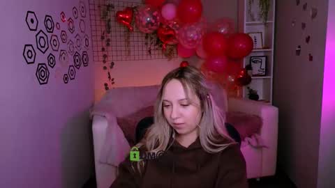 Snapshot of tiffani_murr chatting on 02.11.26 Tif online show from 02.11.26