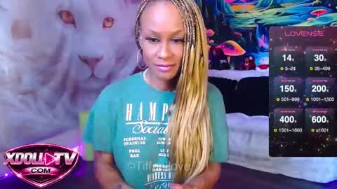 Tiffani Love online show from 01.06.26