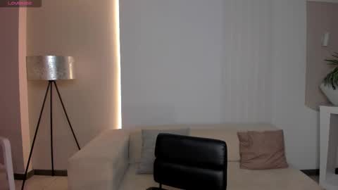 Tiffanny Sins online show from 11.16.25