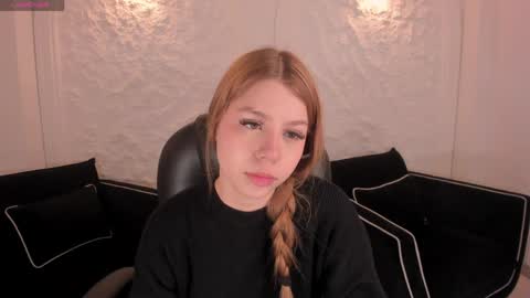 Tiffanny Sins online show from 04.14.26