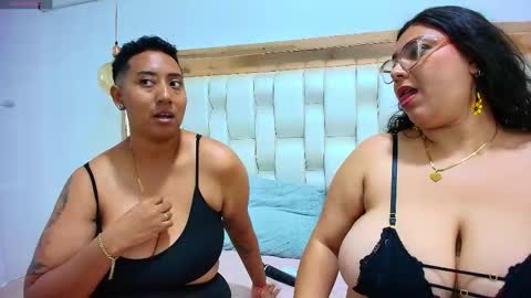 Tiffany and Stacy online show from 11.19.25