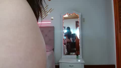 Snapshot of tiffany_beauty18 chatting on 03.04.26 Tifanny online show from 03.04.26