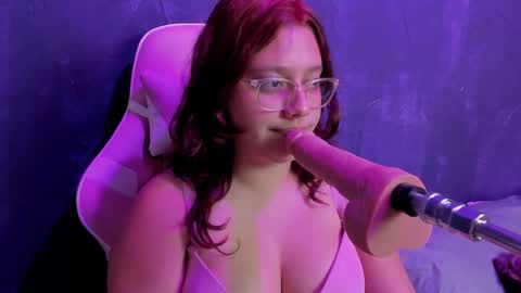 tiffany_bigboobs online show from 01.04.25