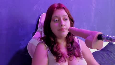 tiffany_bigboobs online show from 01.05.25