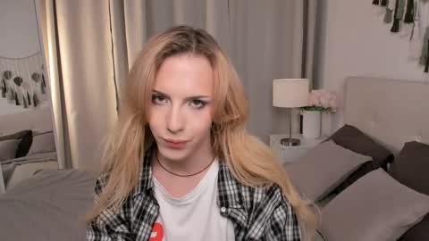 Snapshot of tiffany_king chatting on 04.01.26 Tiffany online show from 04.01.26