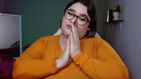 dont forget ask for custom vids  online show from 12.06.24