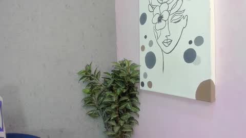 tiffany_mendez online show from 12.14.25