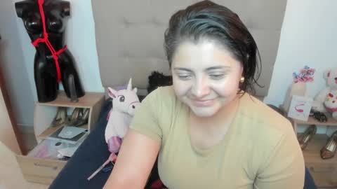 TiffanyAmazing online show from 11.15.25