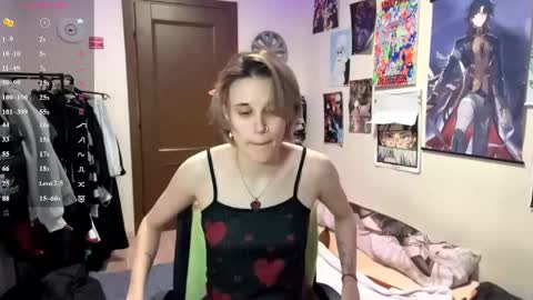 Snapshot of tiffanydziewanowski chatting on 05.06.26 Tiffany online show from 05.06.26