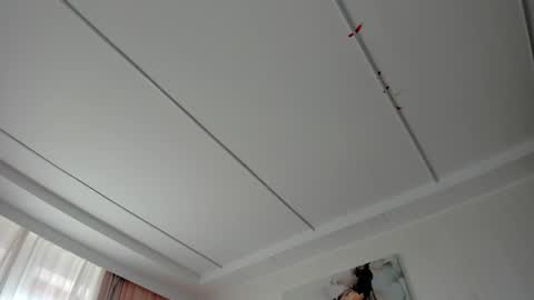 Tiffany Houston online show from 03.06.25