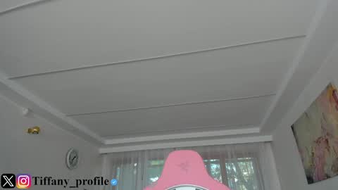 Tiffany Houston online show from 10.24.25