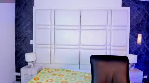 Snapshot of tiffanyhoustton chatting on 03.02.26 tiffanyhoustton online show from 03.02.26