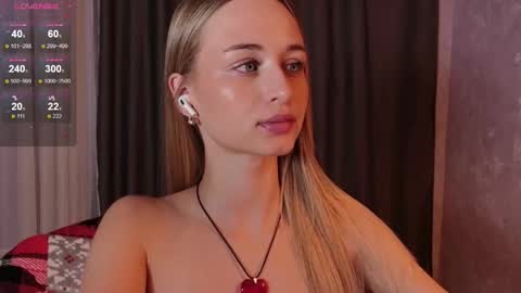 Snapshot of tiffanyhunt chatting on 01.16.26 Tiffany online show from 01.16.26