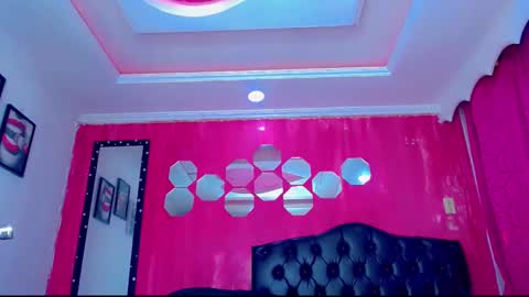 tiffanymackensyy69 online show from 12.18.25