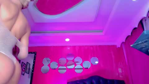 tiffanymackensyy69 online show from 02.21.26