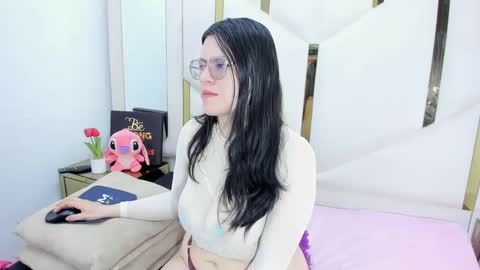 Snapshot of tiffanyortiz chatting on 09.25.25 TiffanyDoll online show from 09.25.25