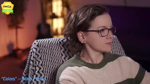 Snapshot of tiffanyriox chatting on 02.20.25 tiffanyriox online show from 02.20.25