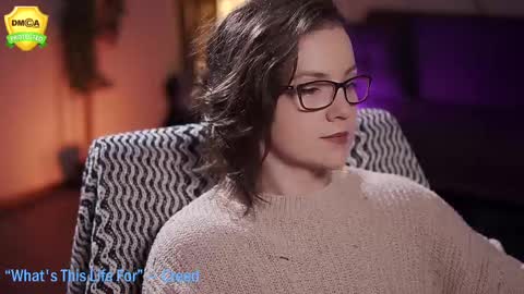 Snapshot of tiffanyriox chatting on 02.26.25 tiffanyriox online show from 02.26.25