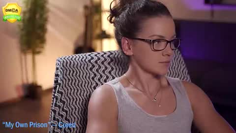 Snapshot of tiffanyriox chatting on 09.11.25 tiffanyriox online show from 09.11.25