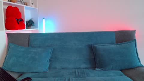 Snapshot of tiffquinn chatting on 02.01.25 tiff online show from 02.01.25