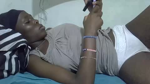 tight_pussie online show from 04.07.26