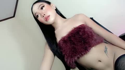 tight_sabrina online show from 05.07.26