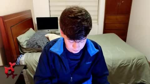 Snapshot of tightncuteass chatting on 10.25.25 Camilo online show from 10.25.25