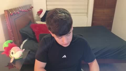 Snapshot of tightncuteass chatting on 11.10.25 Camilo online show from 11.10.25