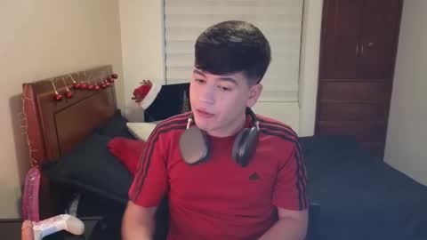 Snapshot of tightncuteass chatting on 11.18.25 Camilo online show from 11.18.25