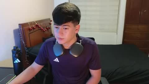 Snapshot of tightncuteass chatting on 11.21.25 Camilo online show from 11.21.25