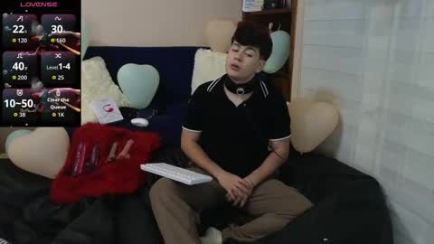 Snapshot of tightncuteass chatting on 02.15.26 Camilo online show from 02.15.26