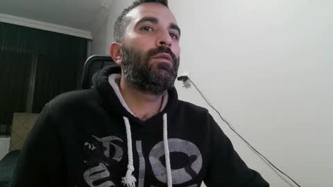 Snapshot of tiglatpleser chatting on 12.02.24 tiglatpleser online show from 12.02.24