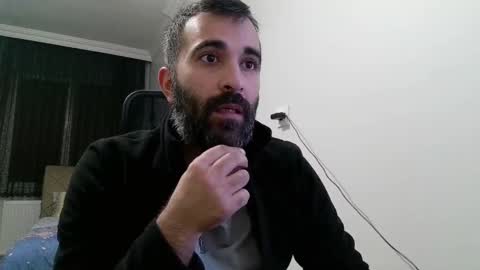 Snapshot of tiglatpleser chatting on 12.10.24 tiglatpleser online show from 12.10.24