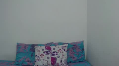 Snapshot of tiiana_01 chatting on 11.12.25 Tatiana online show from 11.12.25