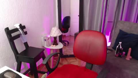 Snapshot of tiinajonus_ chatting on 05.01.26 tiinajonus_ online show from 05.01.26