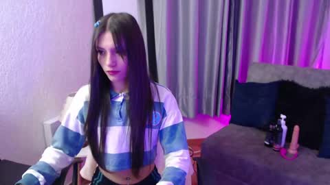 Snapshot of tiinajonus_ chatting on 05.09.26 tiinajonus_ online show from 05.09.26