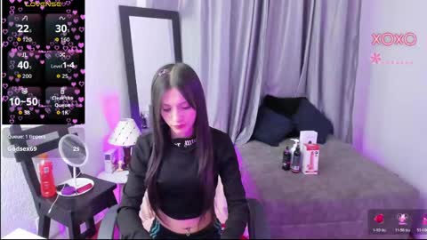 Snapshot of tiinajonus_ chatting on 05.26.26 tiinajonus_ online show from 05.26.26