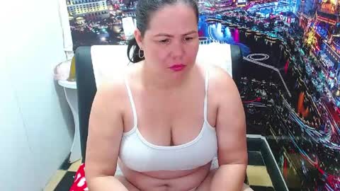 Snapshot of tila_nastyy chatting on 05.08.26 Tila online show from 05.08.26