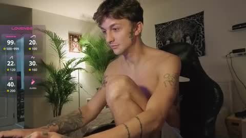 Snapshot of tima_lexikov chatting on 10.09.25 Tima Lexikov online show from 10.09.25