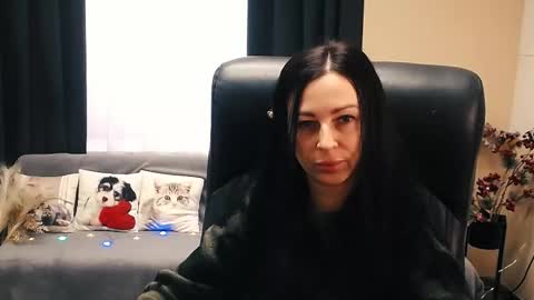 Luisa online show from 10.24.25