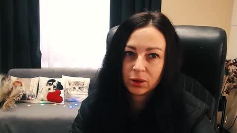 Luisa online show from 11.10.25