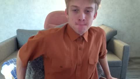 Snapshot of timmy7topcut chatting on 02.11.26 Timmy online show from 02.11.26