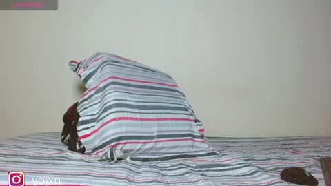 timmy  independent model  help me reach 50 thumbs up pls online show from 03.31.26